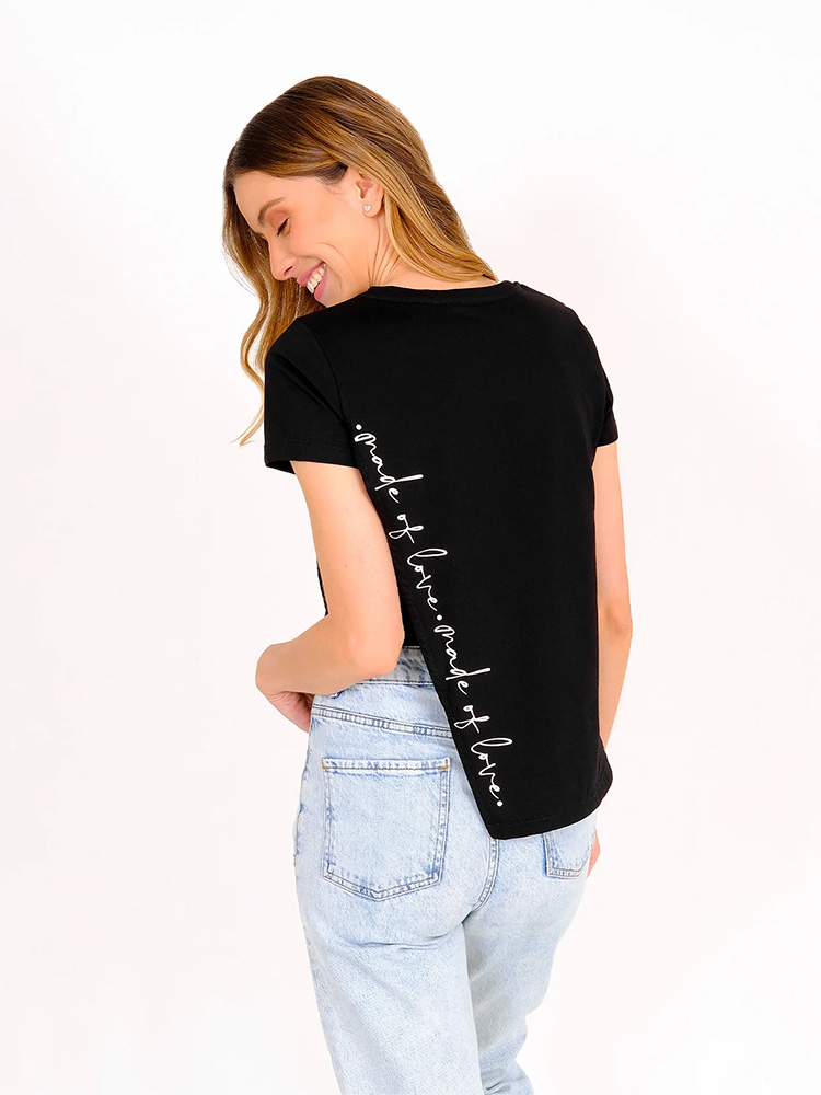 Camiseta Made of love - Negro (2)