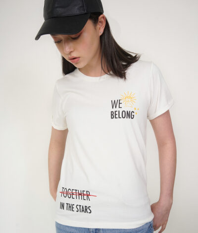 Camiseta We belong