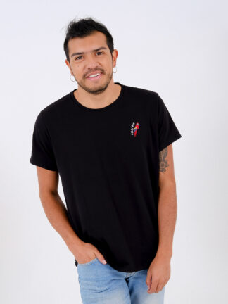 Camiseta Guacamaya - Negro